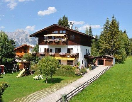 Appartment Haus Birgit Seefeld in Tirol Bagian luar foto
